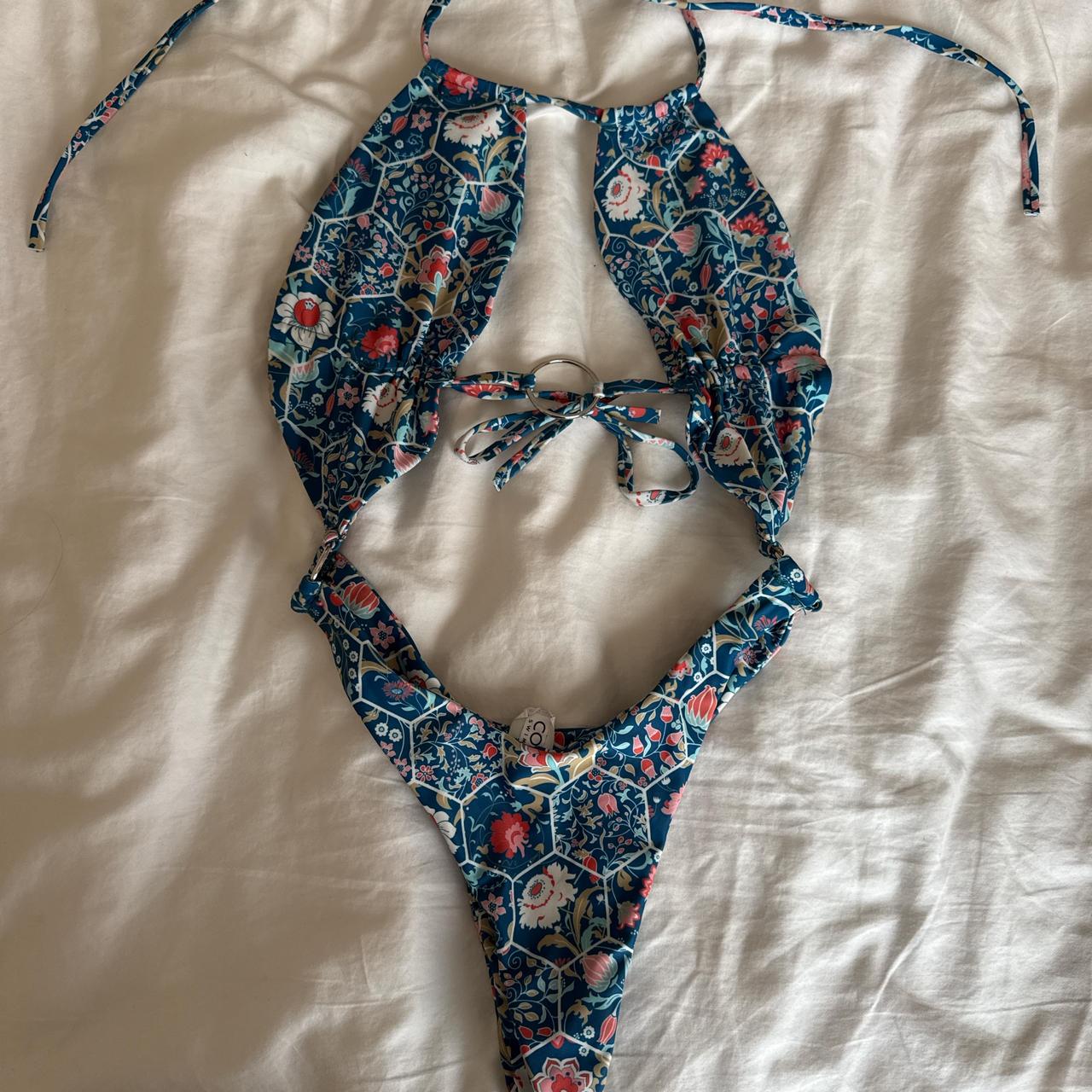 item listed by beachmademebuyit