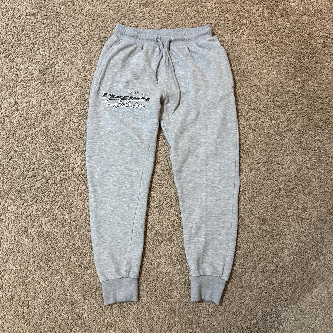 item listed by zynphhr