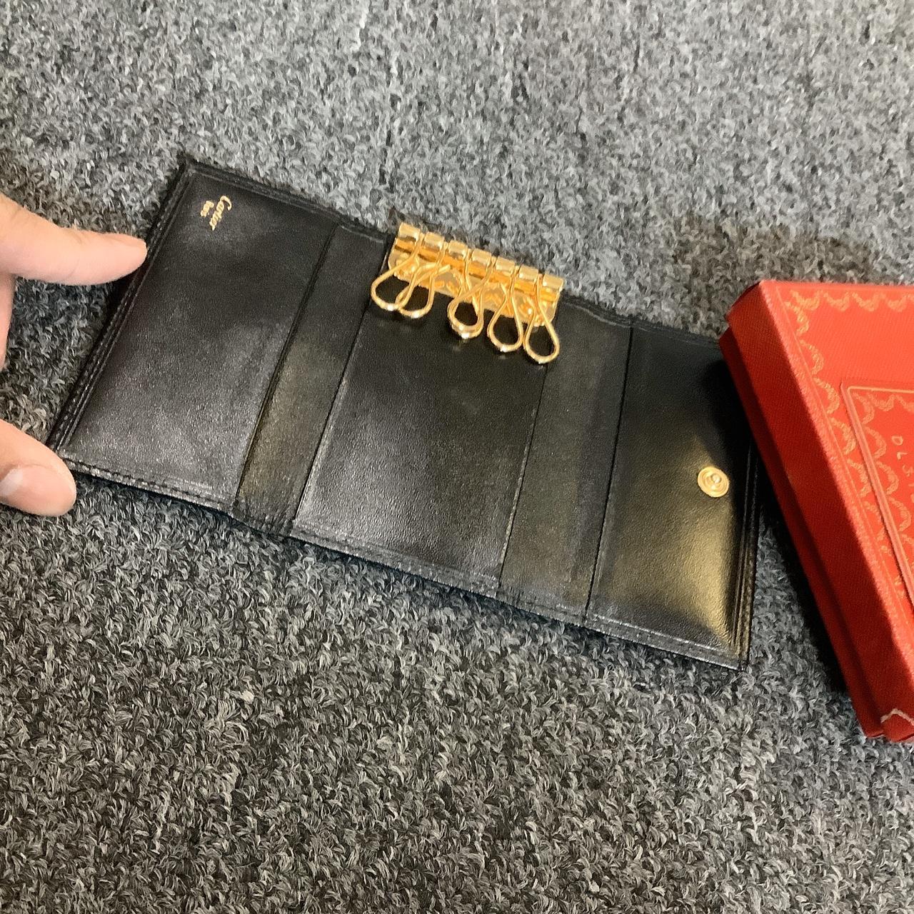Cartier Women's Walletpurses Depop