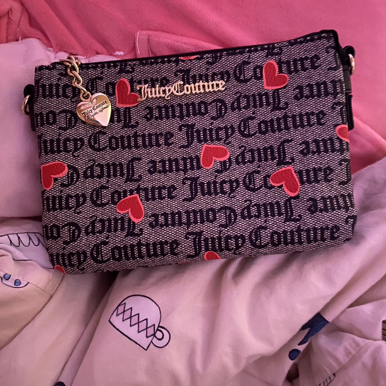 juicy couture wallet 3 it s super cute but pls b Depop