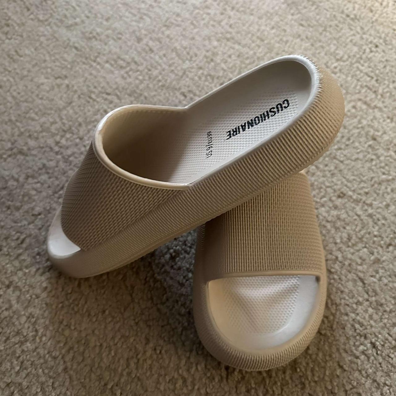 Cushionaire slides great condition and never worn... Depop