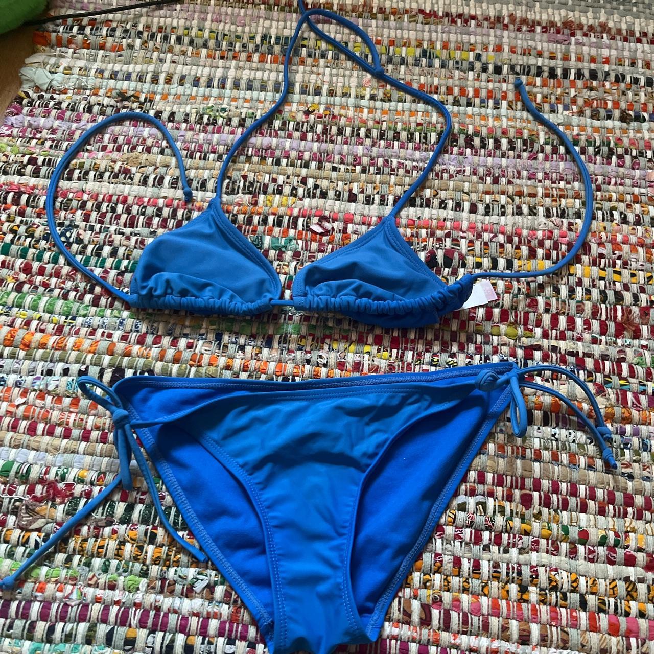 Women's Blue Bikinis-and-tankini-sets | Depop