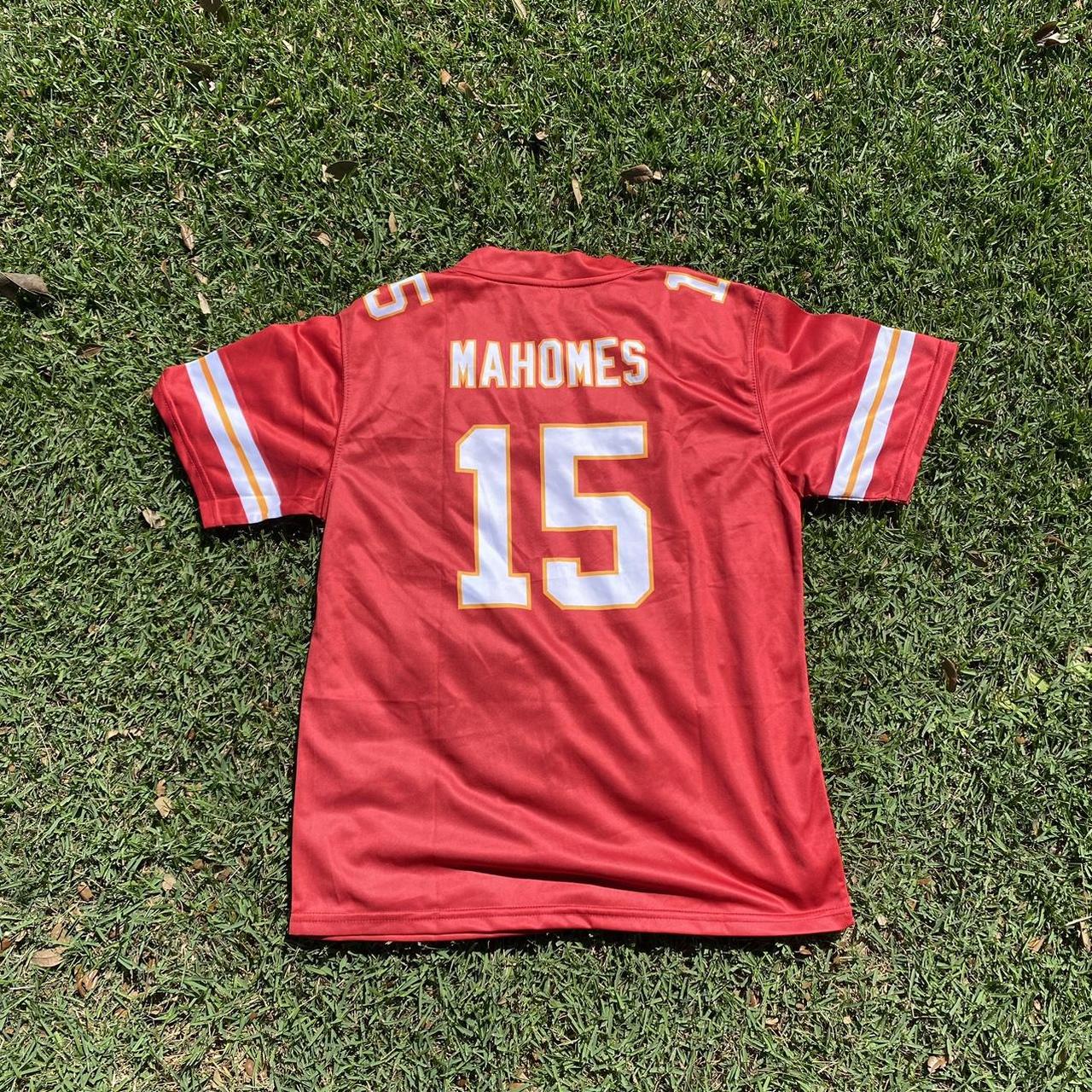 authentic nfl patrick mahomes jersey. a kids xl so a - Depop