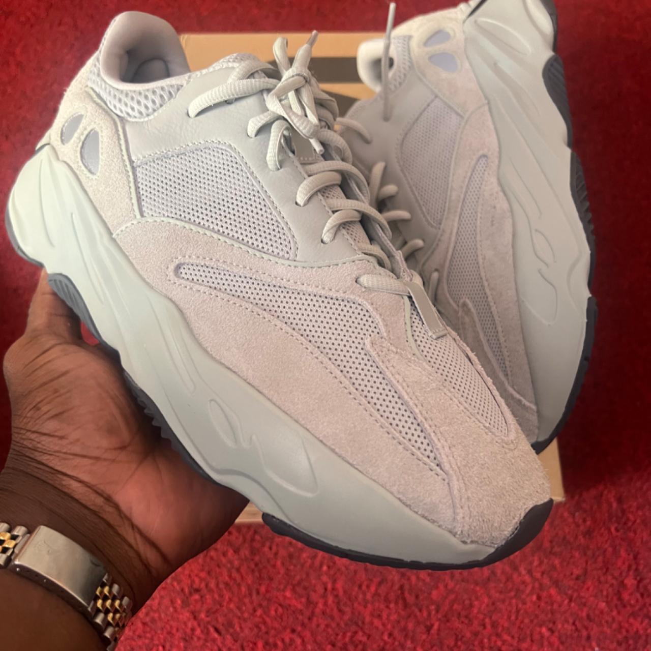yeezy boost 700 v1 salt