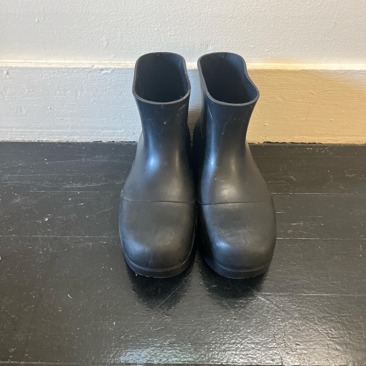 Bottega Puddle Boots Women’s size 10 - Depop