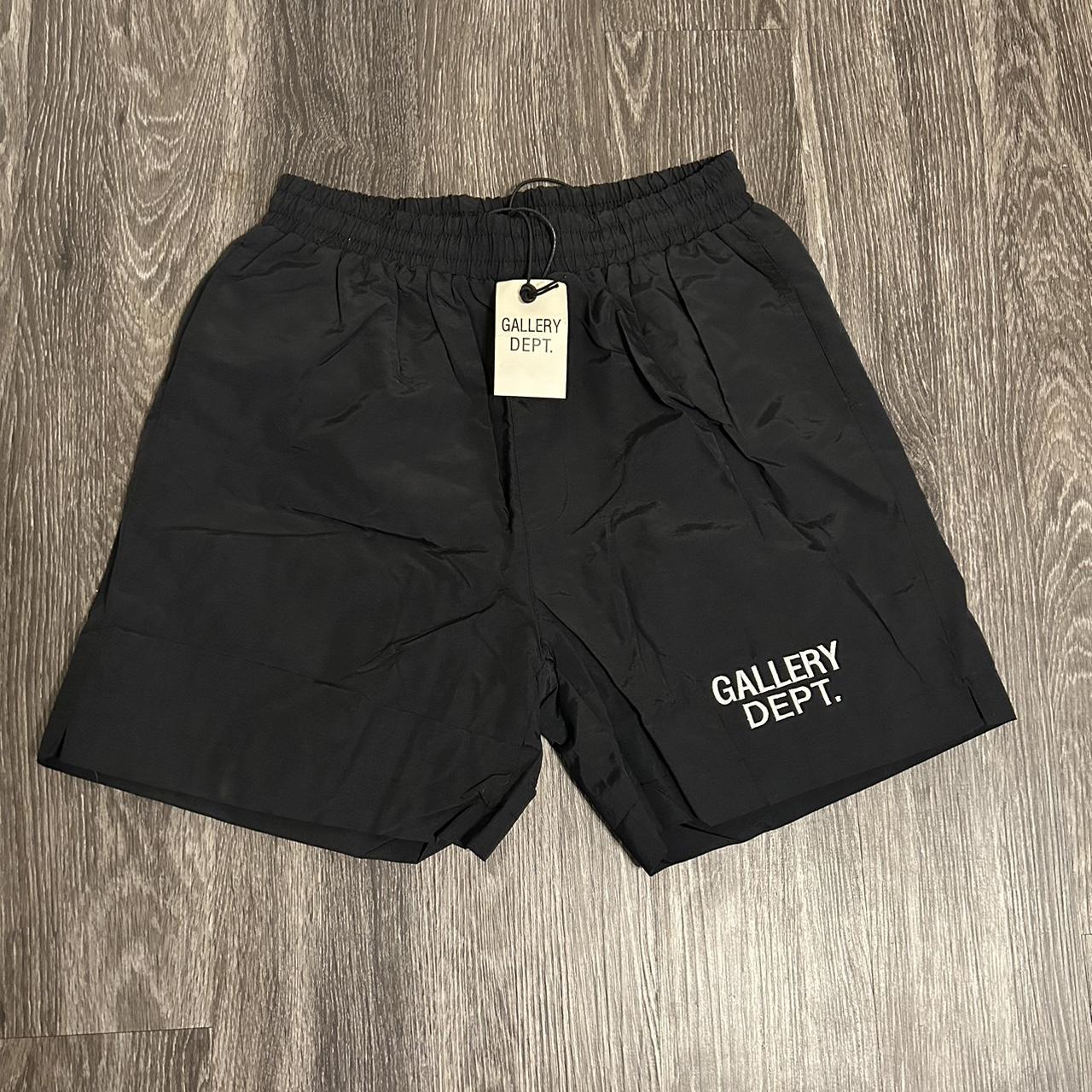 Gallery Dept. Men's Black Shorts | Depop