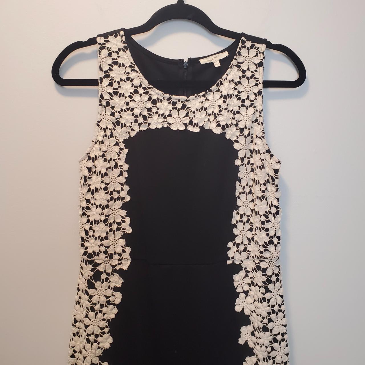 MyStree Black Lace Sheath Dress Medium Pre-... - Depop