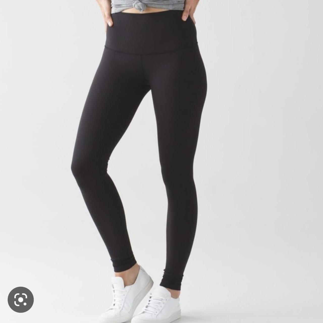 Lululemon hotsell Leggings Wunder Under Bundle