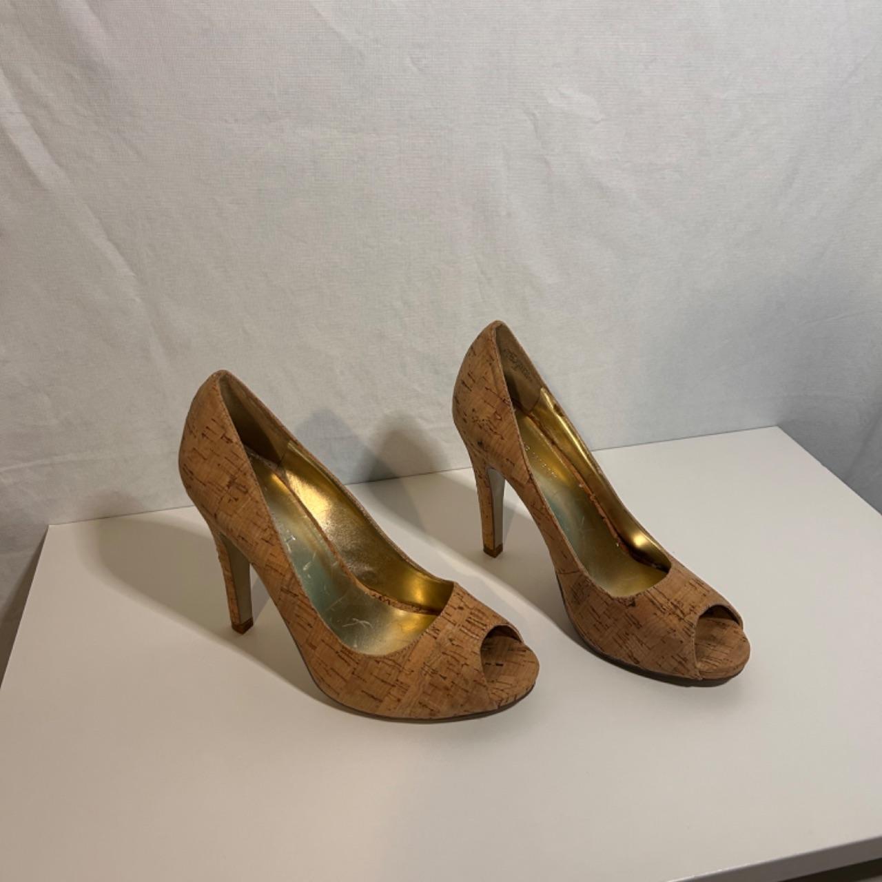 Nine West size 6M Tan Cork 4 in Heel Peep toe shoes. Depop