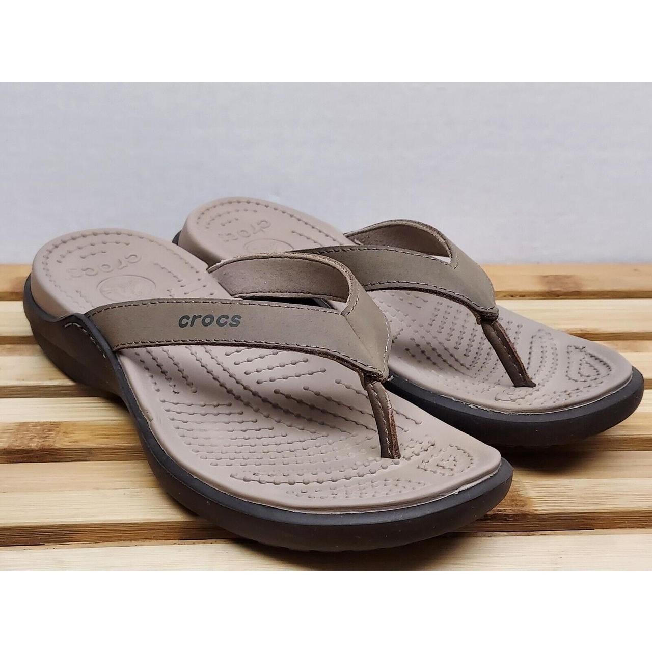 crocs flip sandals