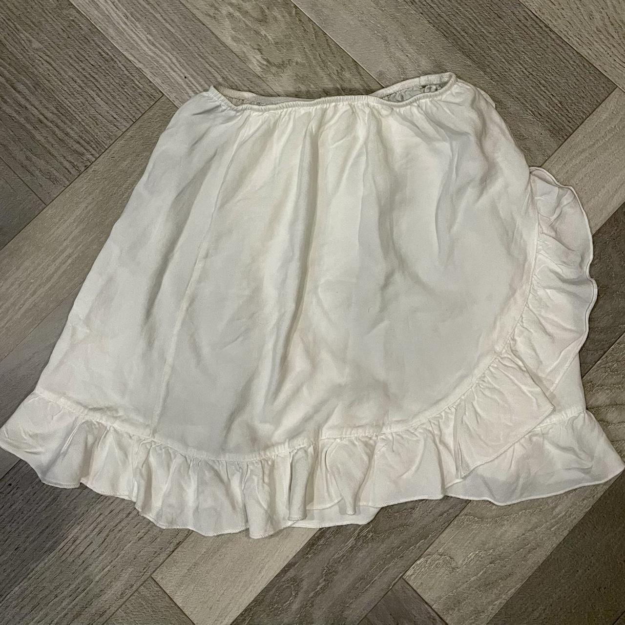 brandy melville linen skirt! super cute and... - Depop