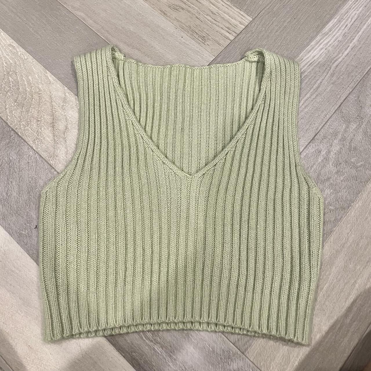 mint pastel green crop top! has a v neck or you can... Depop