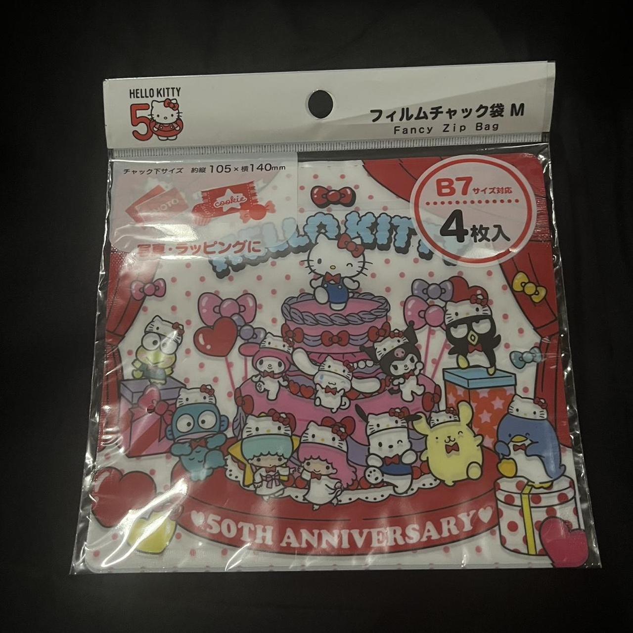 item listed by luvly_daisy