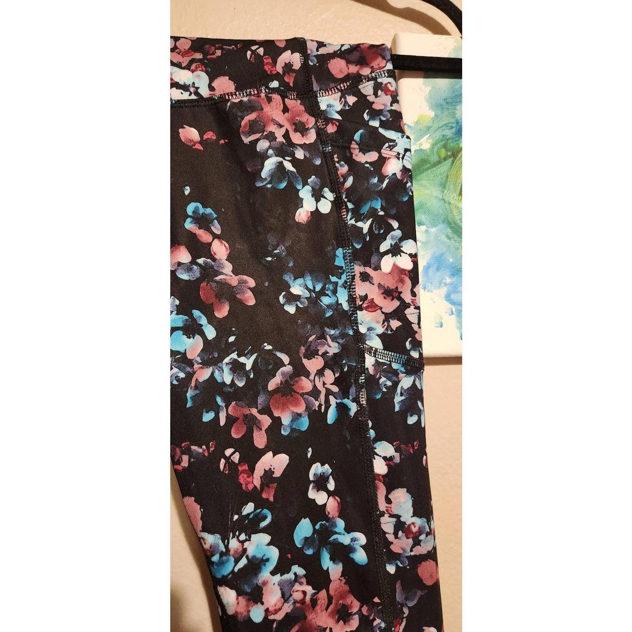 avia leggings w/ light reflector floral design on - Depop