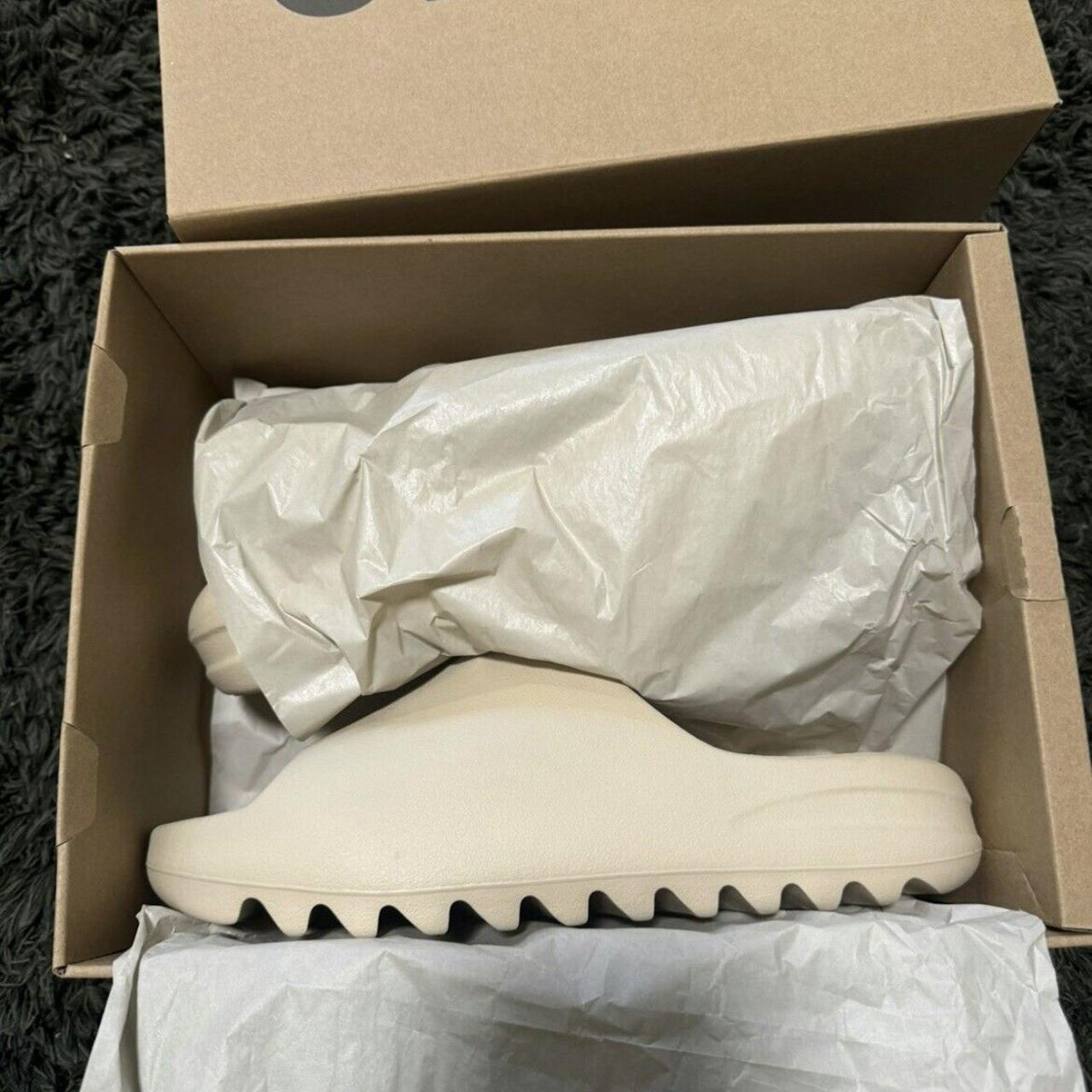 yeezy slide size 11 Brand new never worn FREE... - Depop