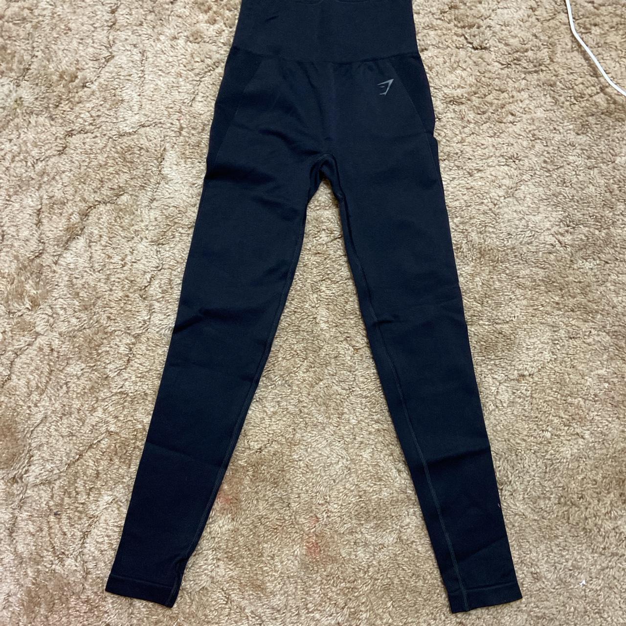 Woman’s size Xs gym shark leggings; hardly worn - Depop