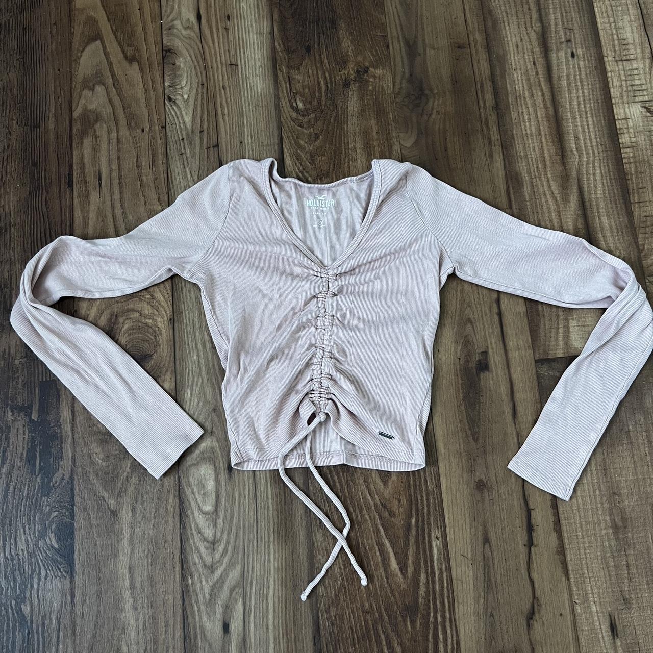 white ribbed wrap around top from hollister! size xs! - Depop