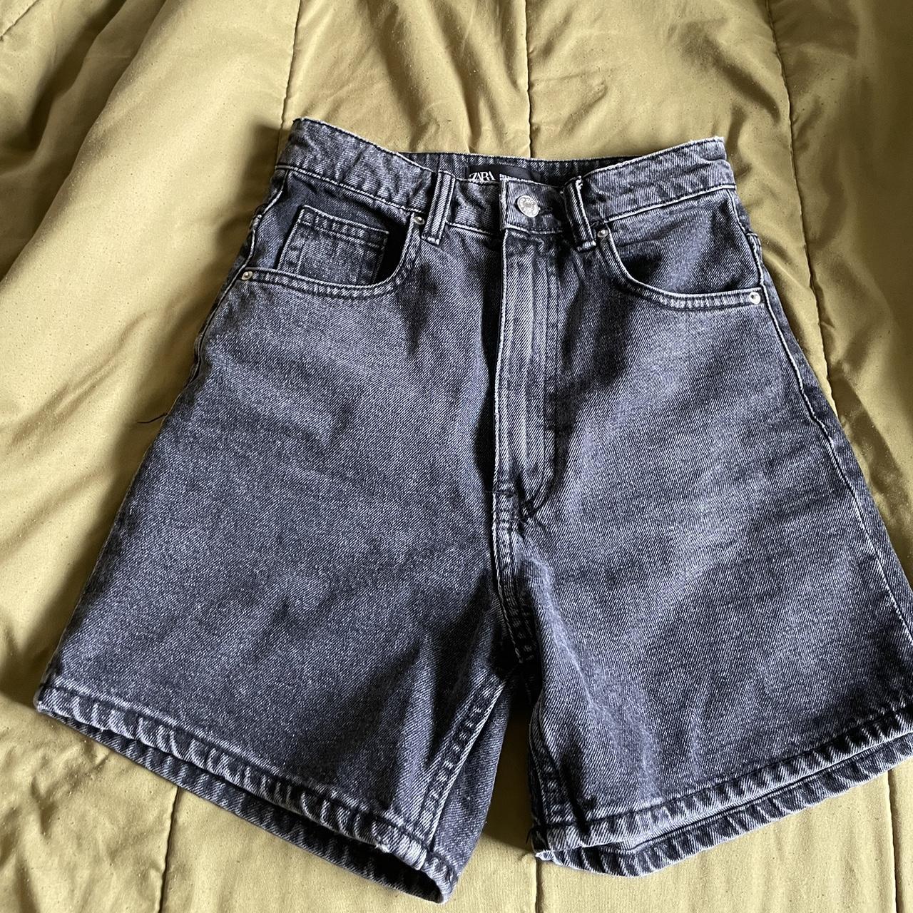 zara black mom jean shorts bought from another... - Depop