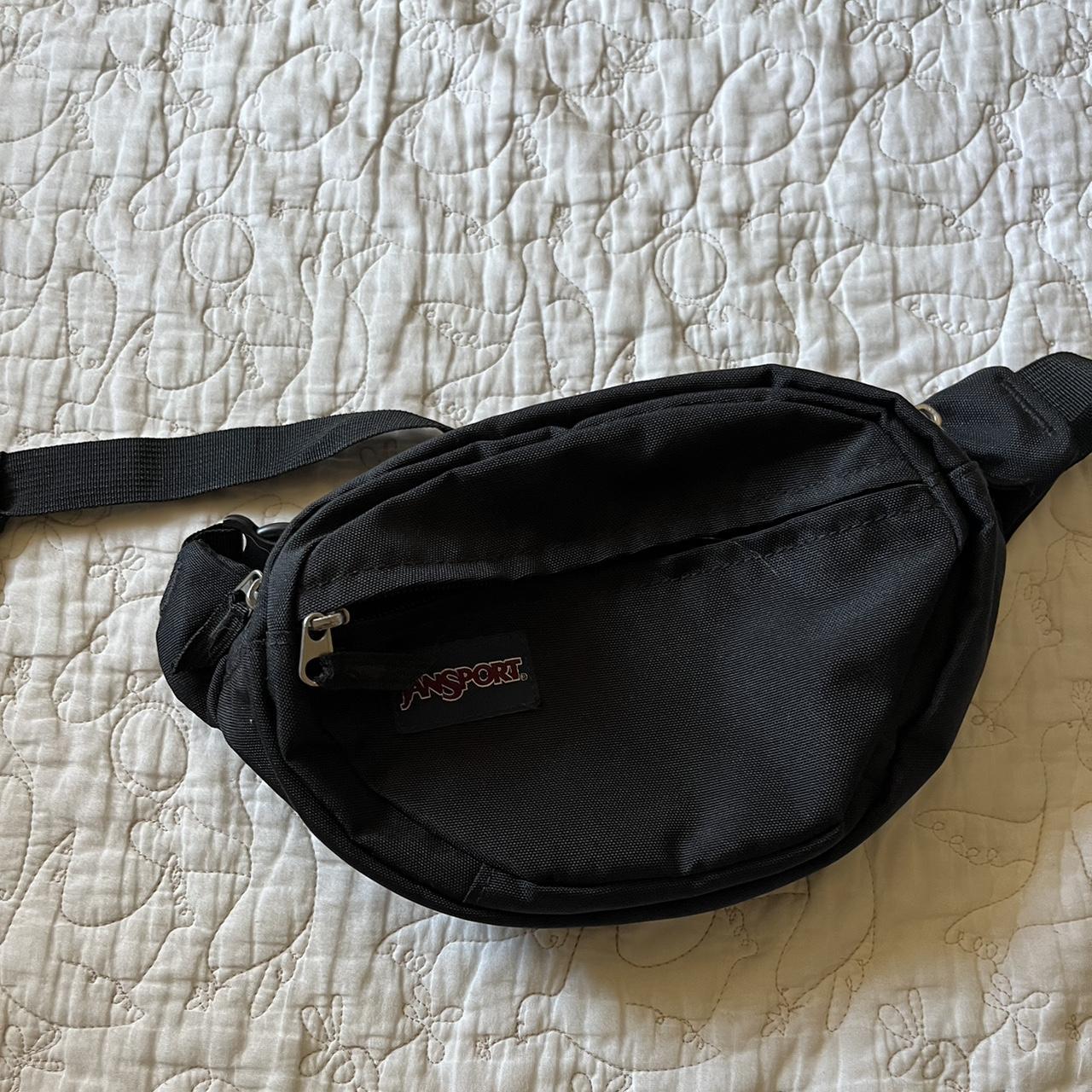 jansport fanny pack Depop