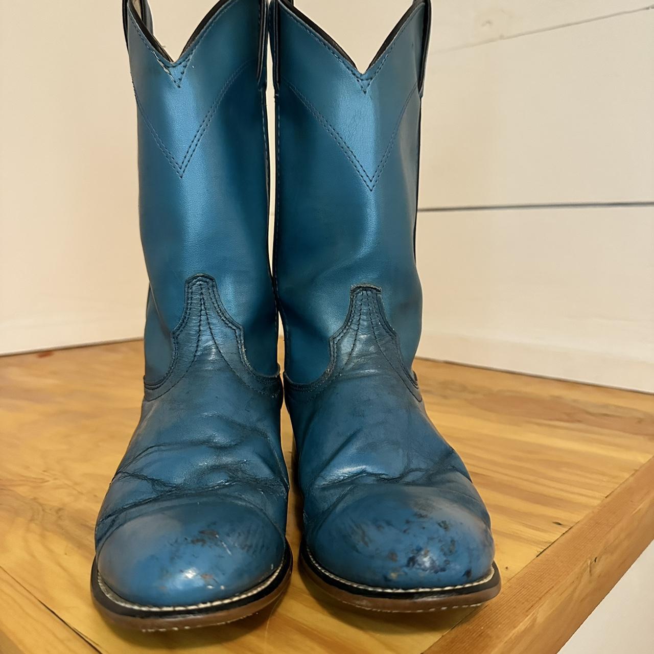 Laredo Women's Blue Boots | Depop