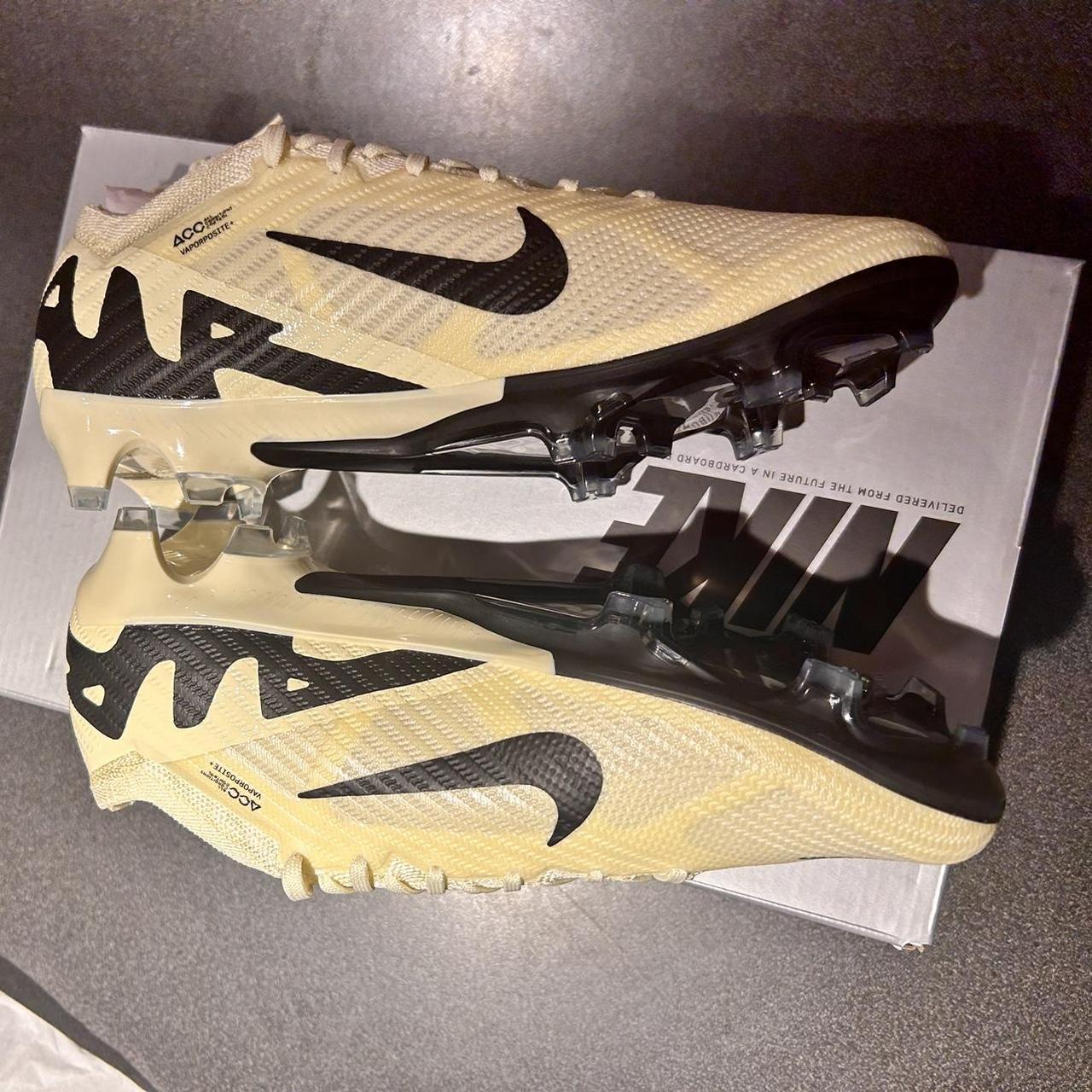 NIKE vapour Elite Football Boots UK size 7 - BRAND... - Depop