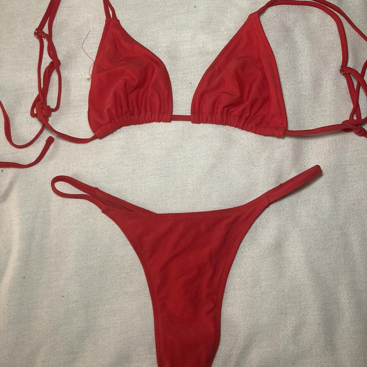 Women's Red Bikinis-and-tankini-sets | Depop