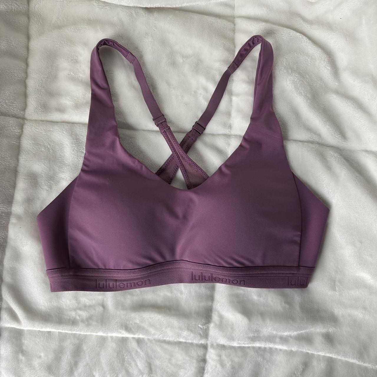 Lululemon Women's Bra | Depop