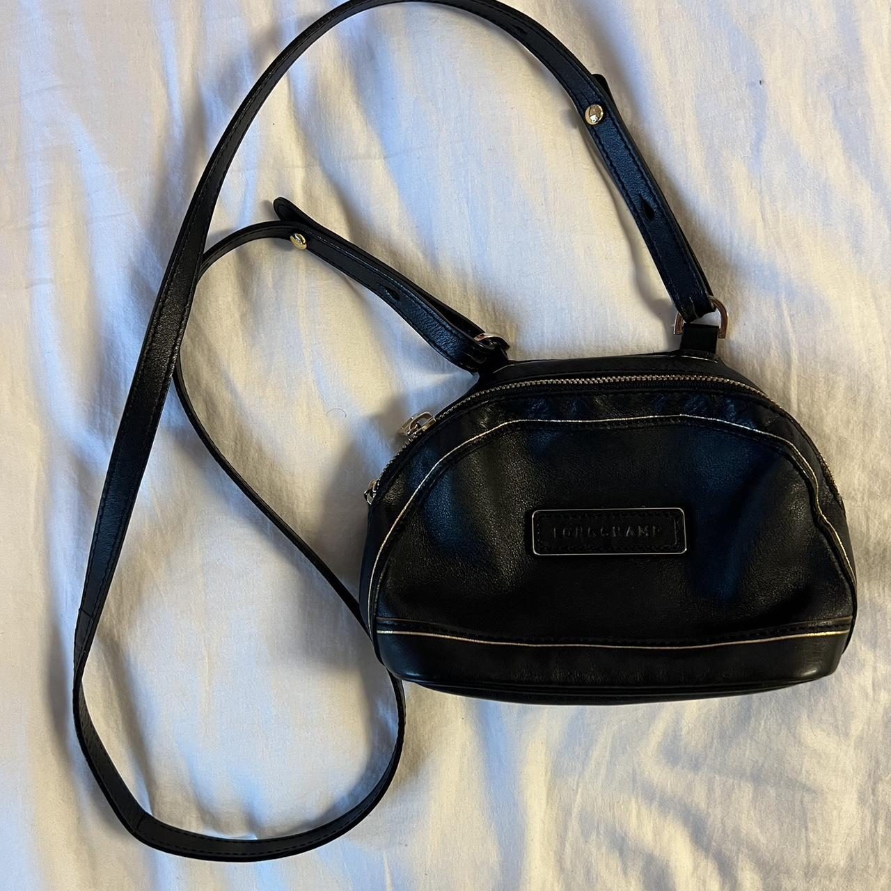 Vintage Leather Longchamp shoulder bag Black - Depop