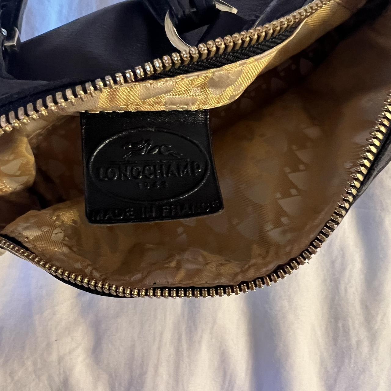 Vintage Leather Longchamp shoulder bag Black - Depop