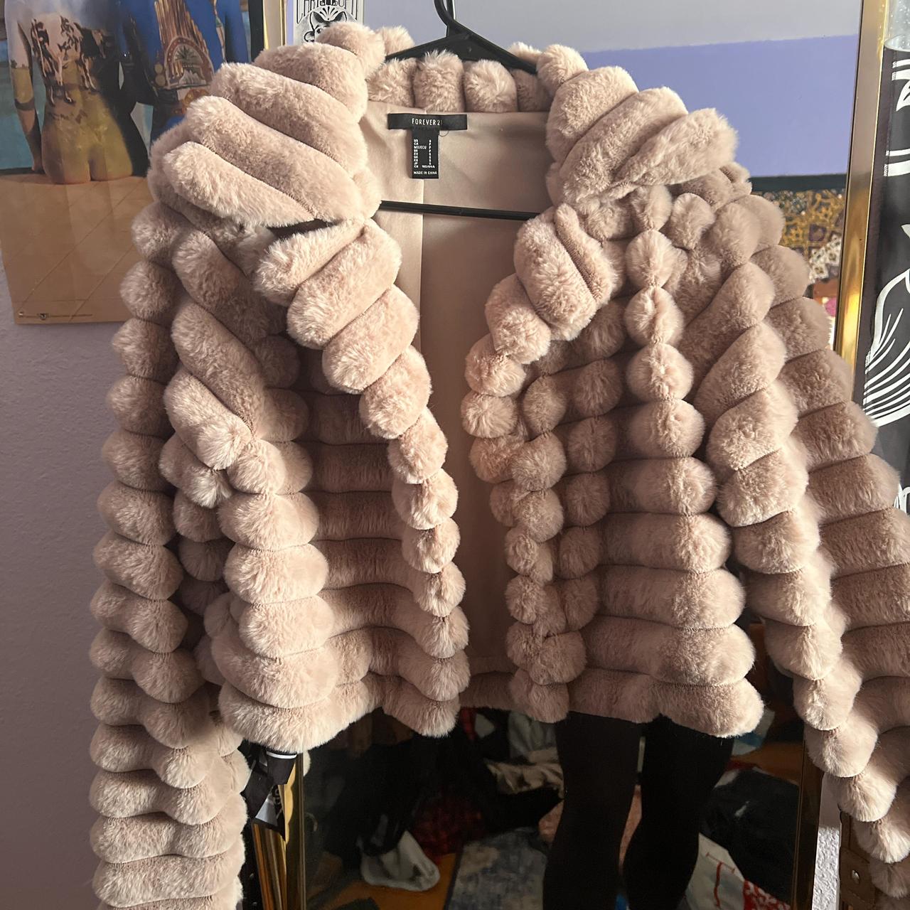 item listed by laurennmeesh