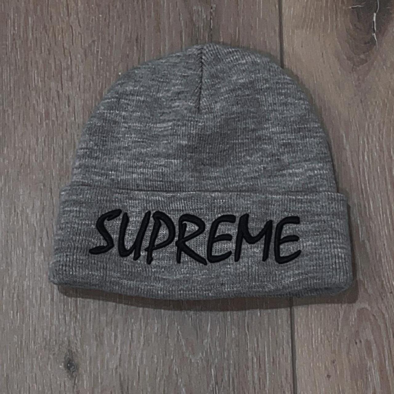 SUPREME Lenticular Patch BEANIE SS21