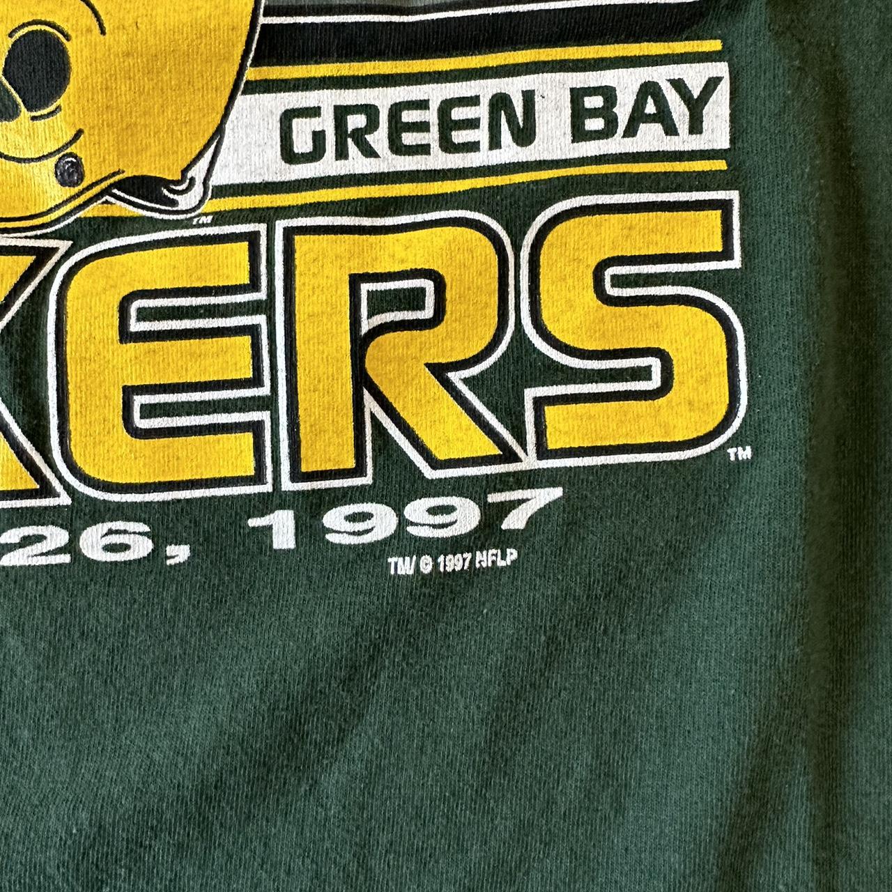 Vintage 1995 Green Bay Packers tee. 3/4 sleeve. - Depop