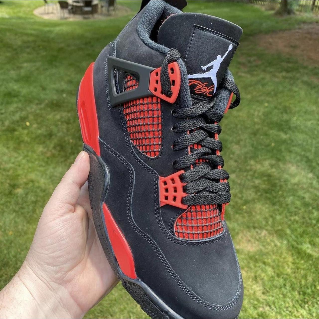 jordan4s red