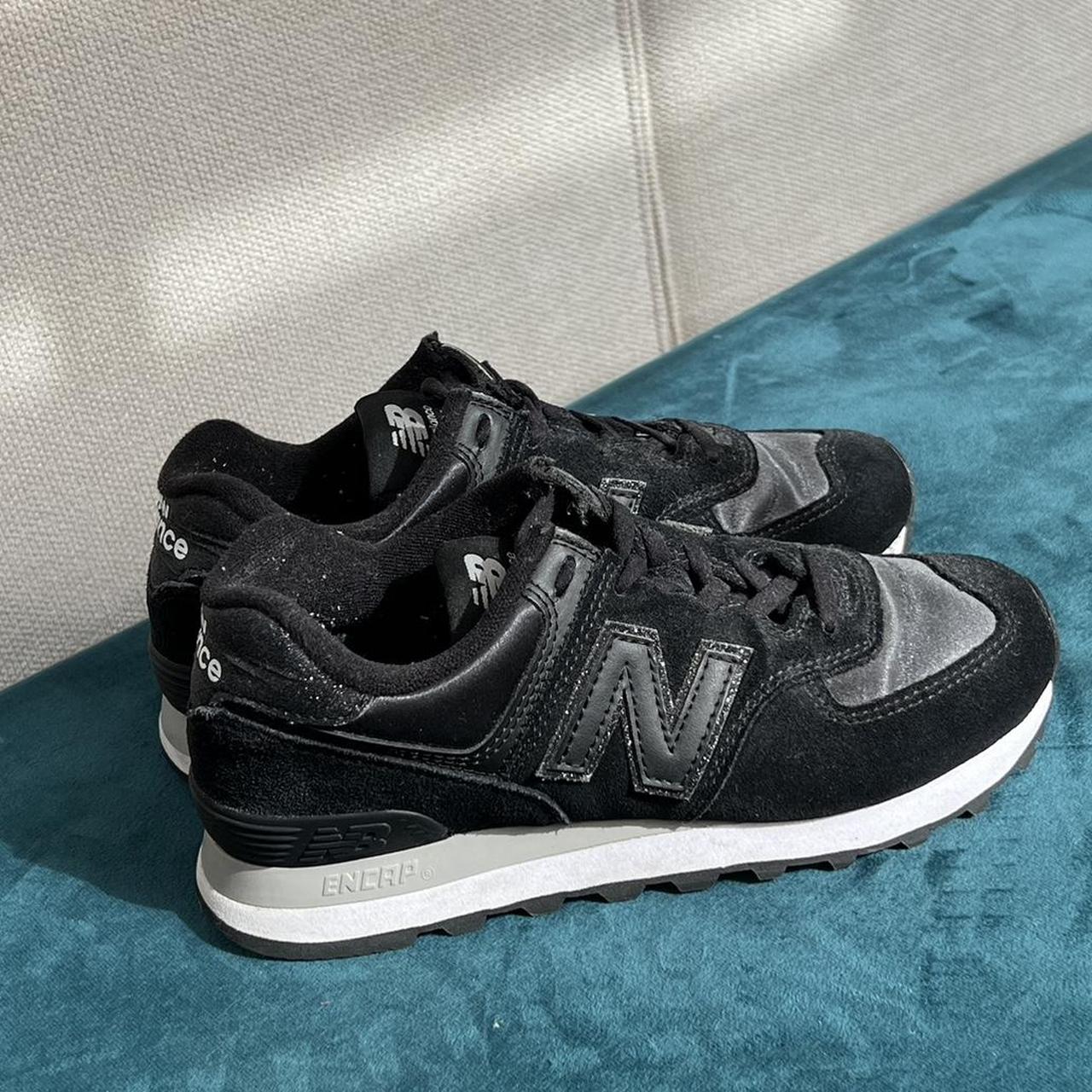 new balance 574 black womens trainers