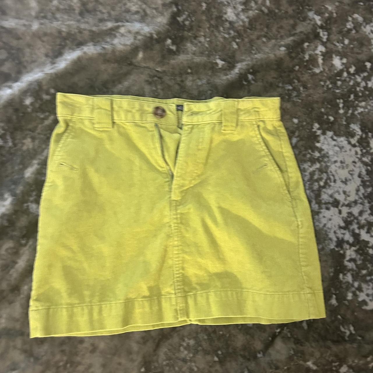 Green corduroy skirt - Depop