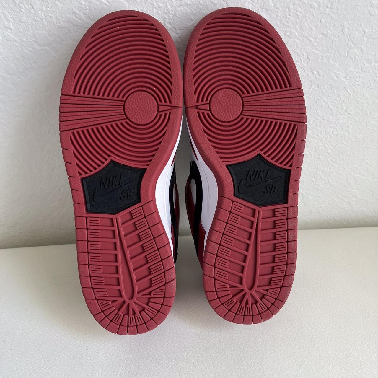 Nike Men's Red Trainers | Depop