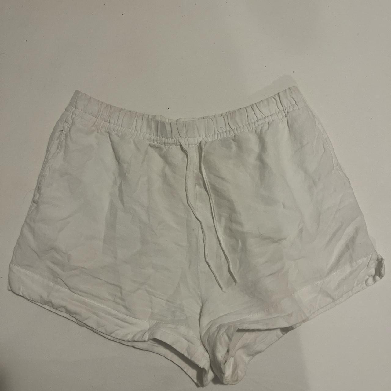 H&M linen white shorts, a size medium, but easily... - Depop