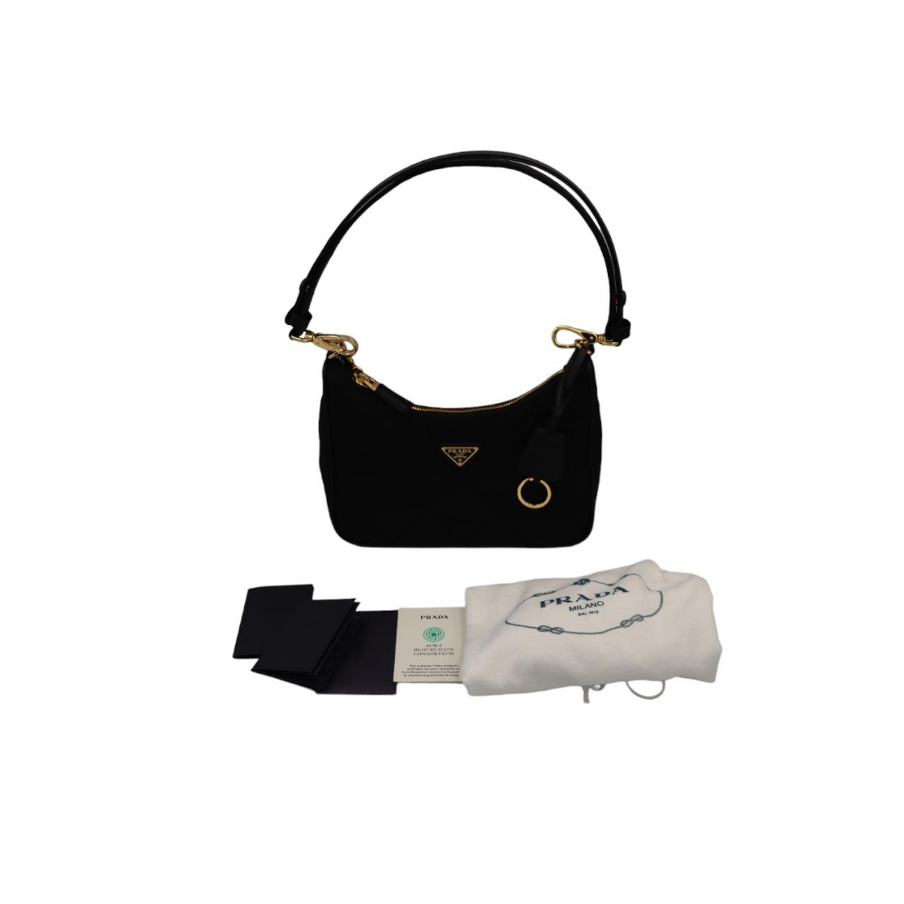 バッグ・カバンその他 Prada Mini bag Re-Edition 1995 Chaine black Prada Re-Edition 1995 Chaîne Re-Nylon Mini-Bag in Black | Lyst