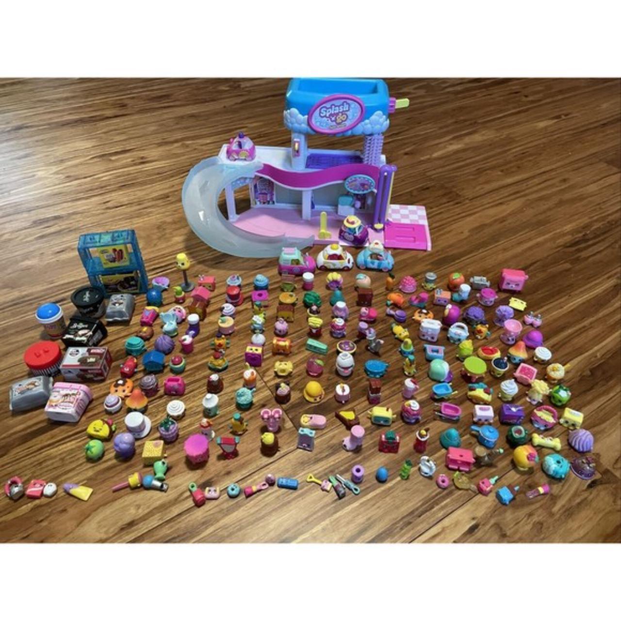 Huge Shopkins Lot Splash N Go Carwash + 5 Cars + 175... - Depop