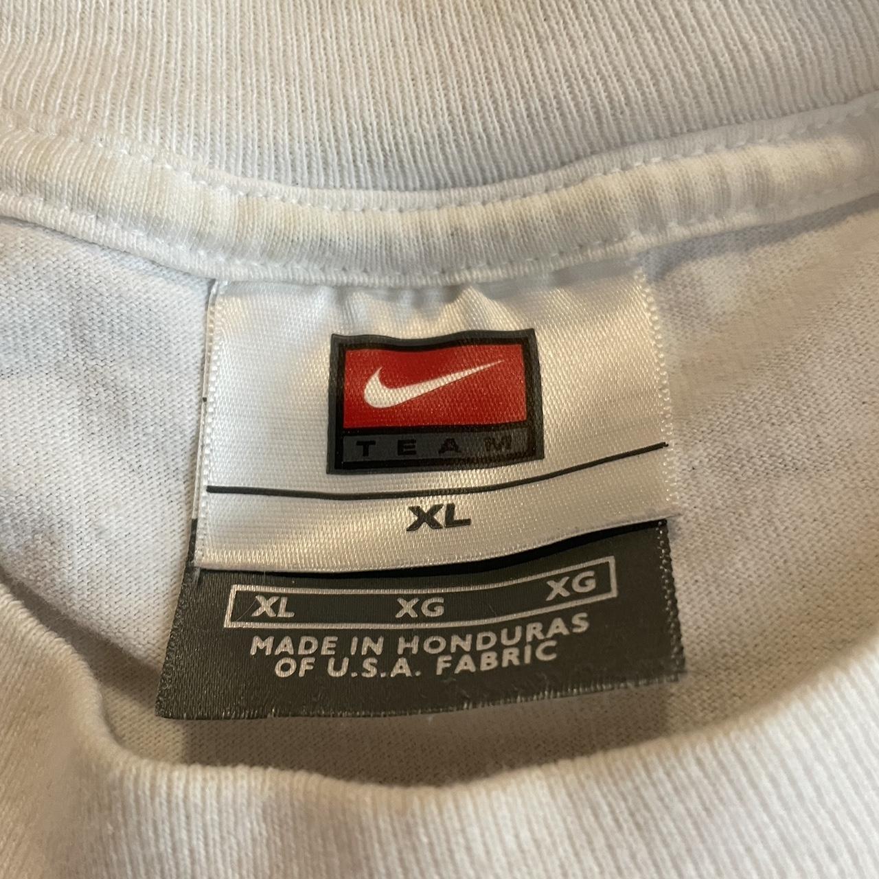 Nike Men's multi T-shirt (3)