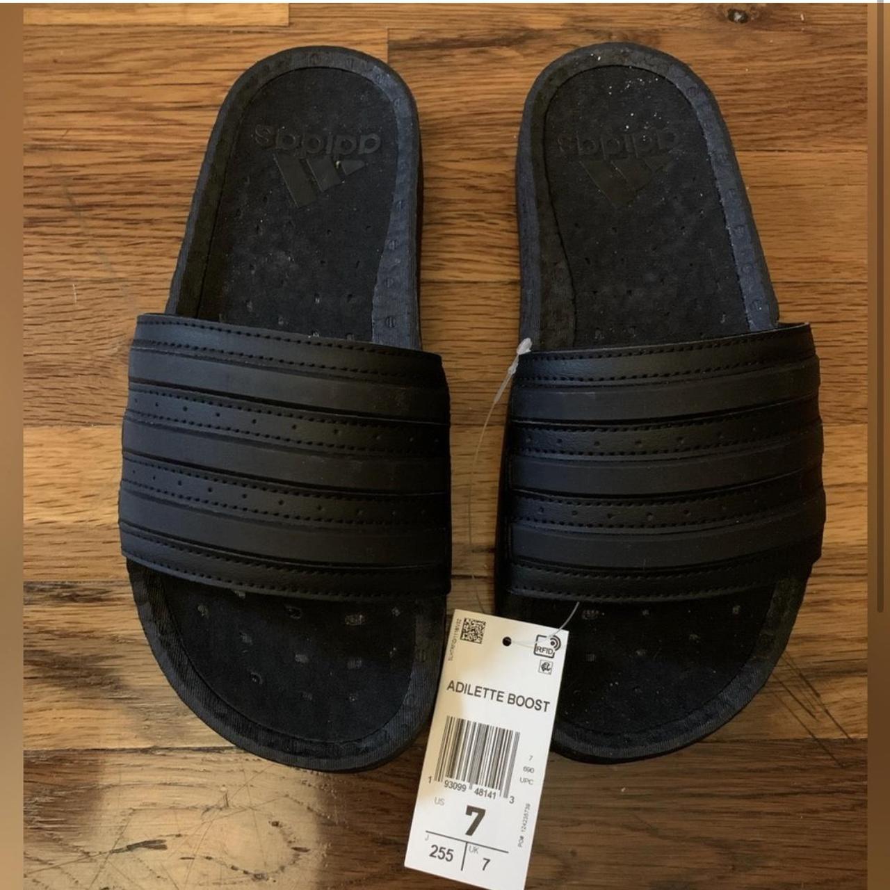 adidas boost slides triple black