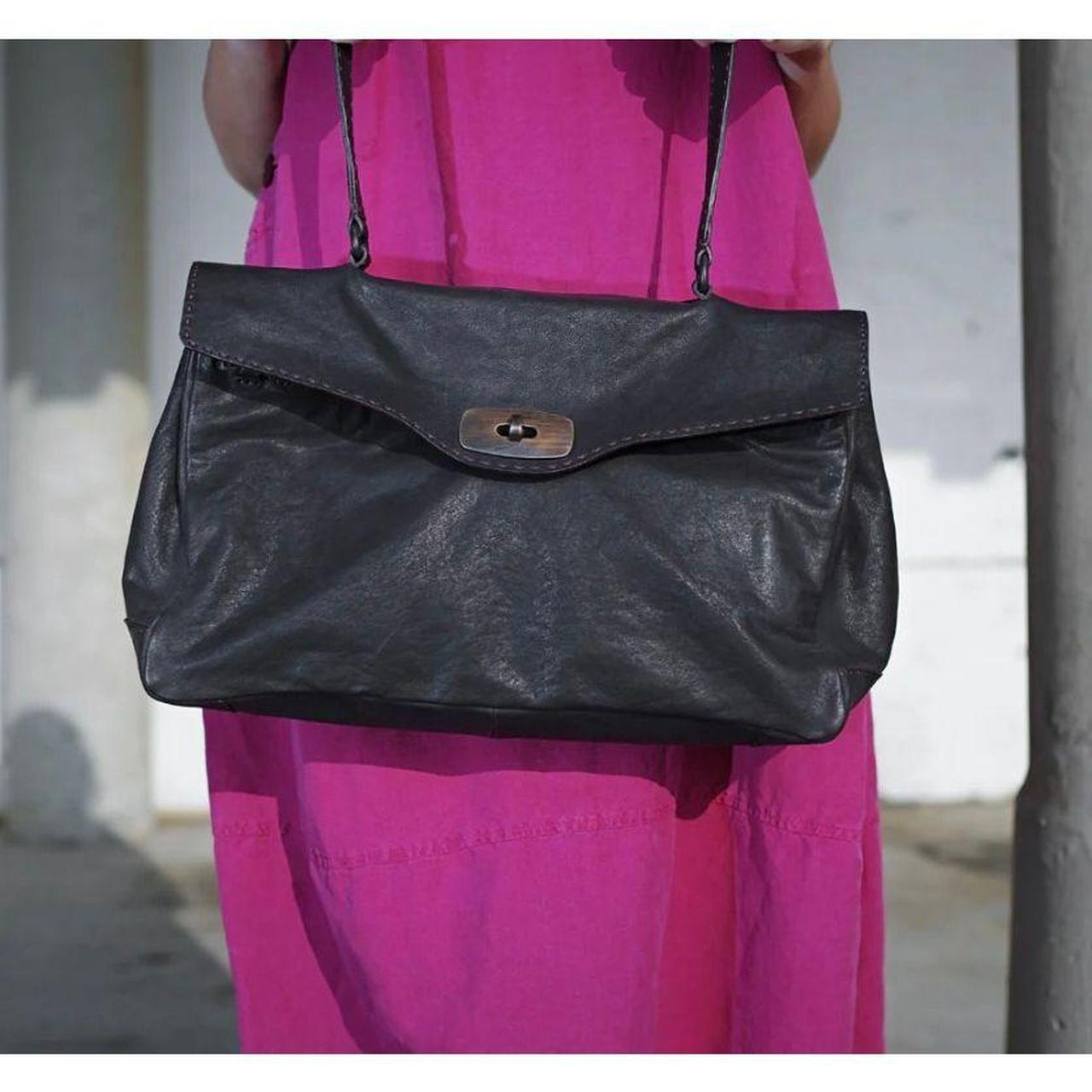 Incredible crinkle leather bag from JOHNNY FARAH!... - Depop