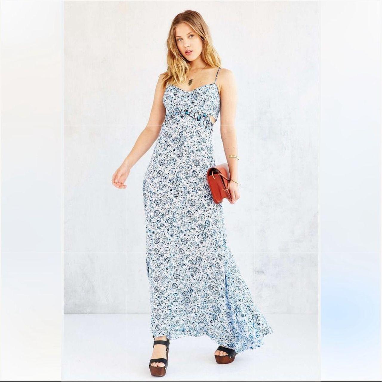 Amazing maxi dress from ECOTE x URBAN OUTFITTERS