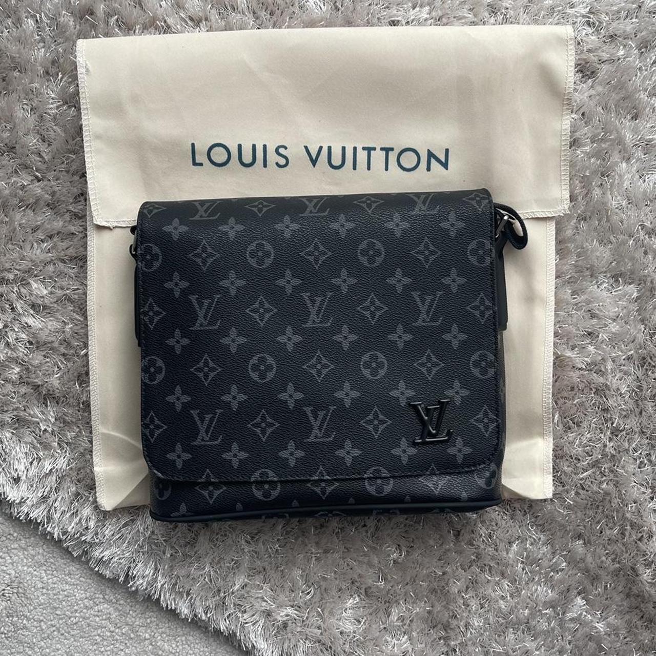 Louis Vuitton Men's Bag | Depop