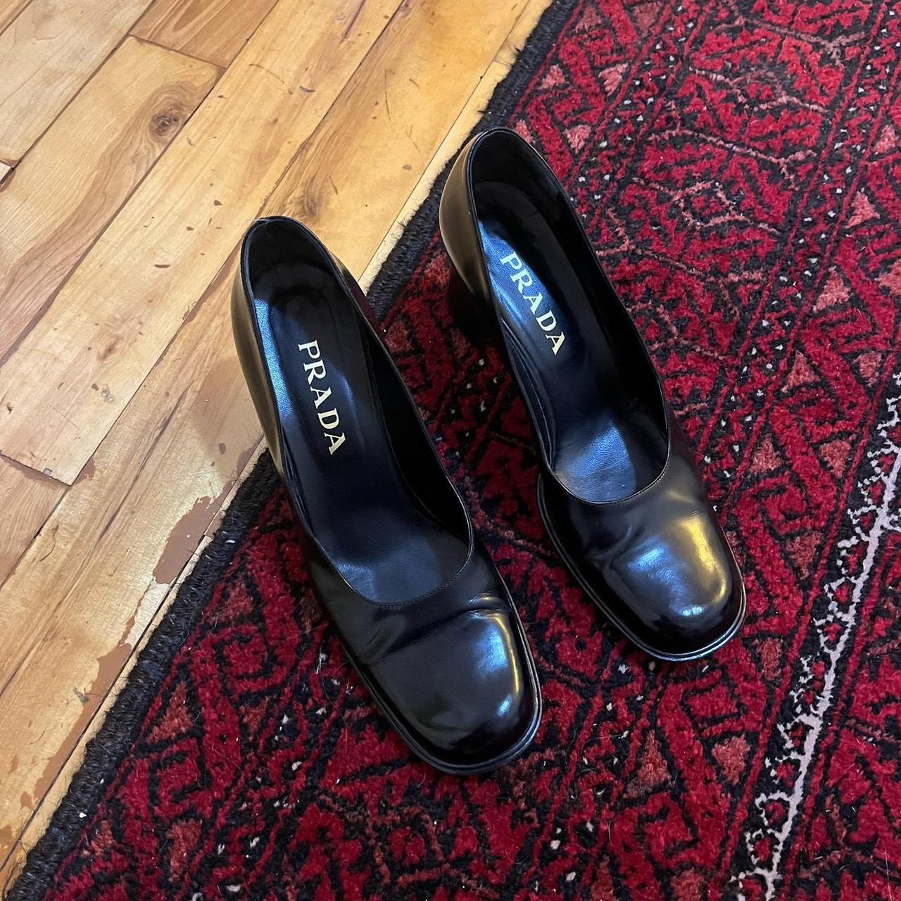 Prada Pattina Glace Calf Leather Bianco + Nero - Depop