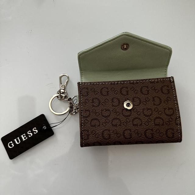 Guess Women's Giully Wallet White Pebble Quilted Small Zip Around |  JoyLot.com