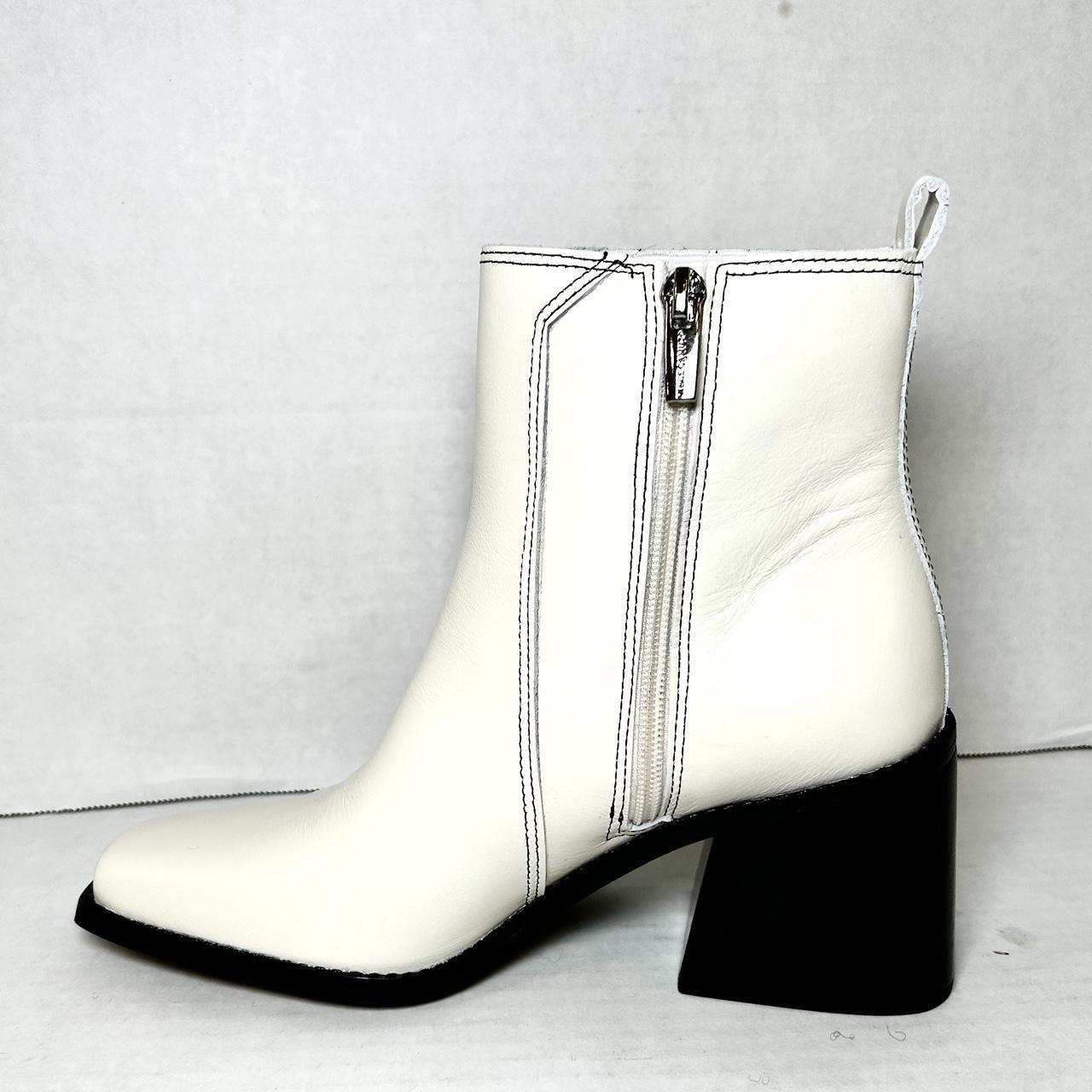 Vince Camuto Women's White Boots (5)