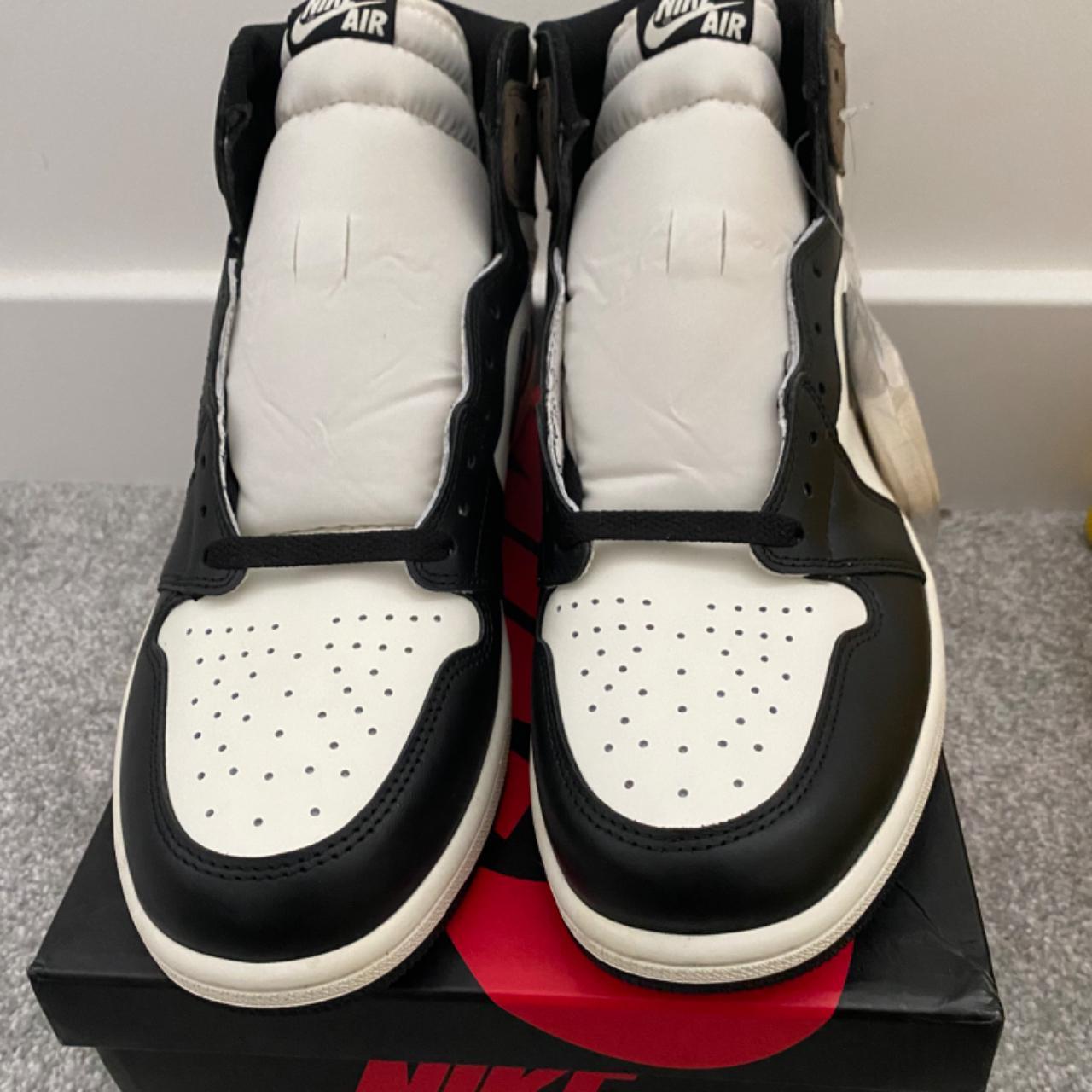 jordan1 mocha size 12