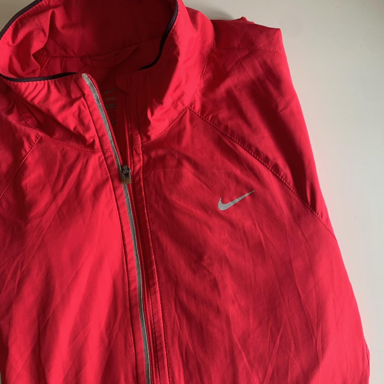 nike red windbreaker womens