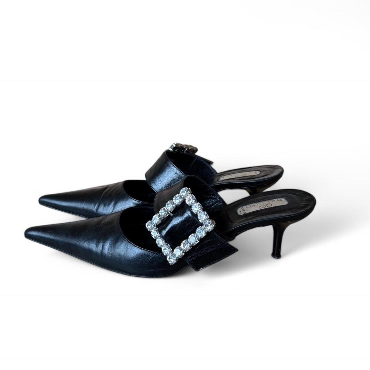item listed by byblankslate